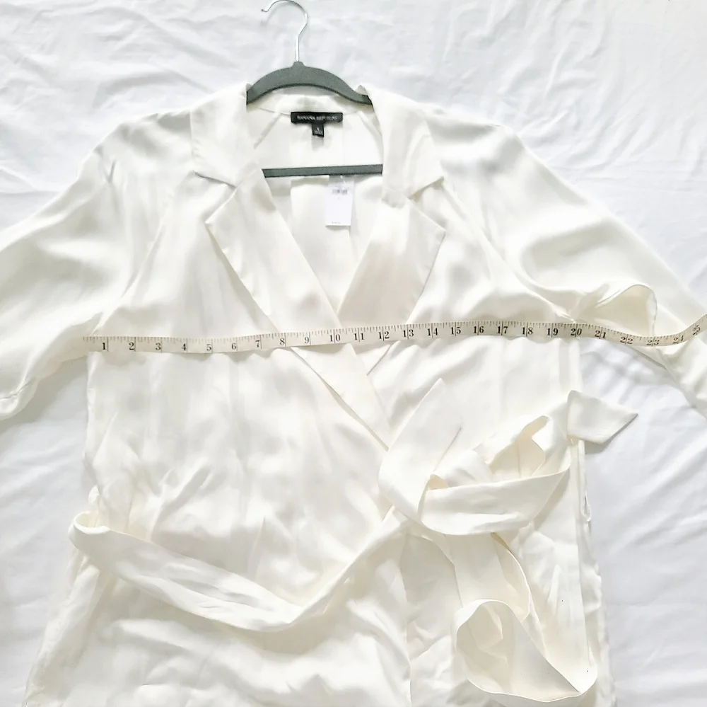 Banana Republic Blazer Wrap Top - Picture 12 of 13